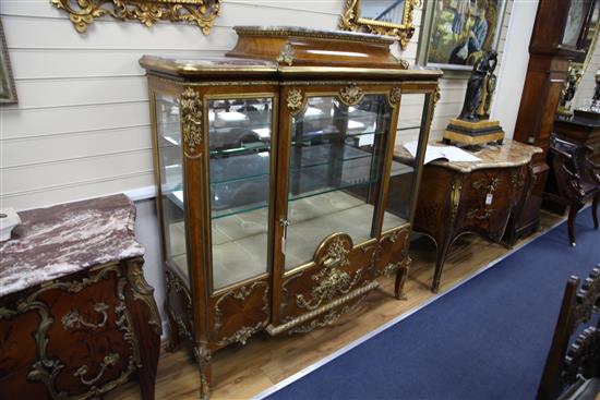 A late 19th century French ormolu mounted and kingwood stepped breakfront vitrine, W.4ft 8in.